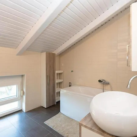 Luxurious In Prázdninový dům Poljica (Zadar)