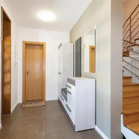 Prázdninový dům Luxurious In Poljica (Zadar)