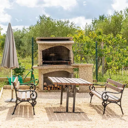 Stunning Home In Poljica 別荘